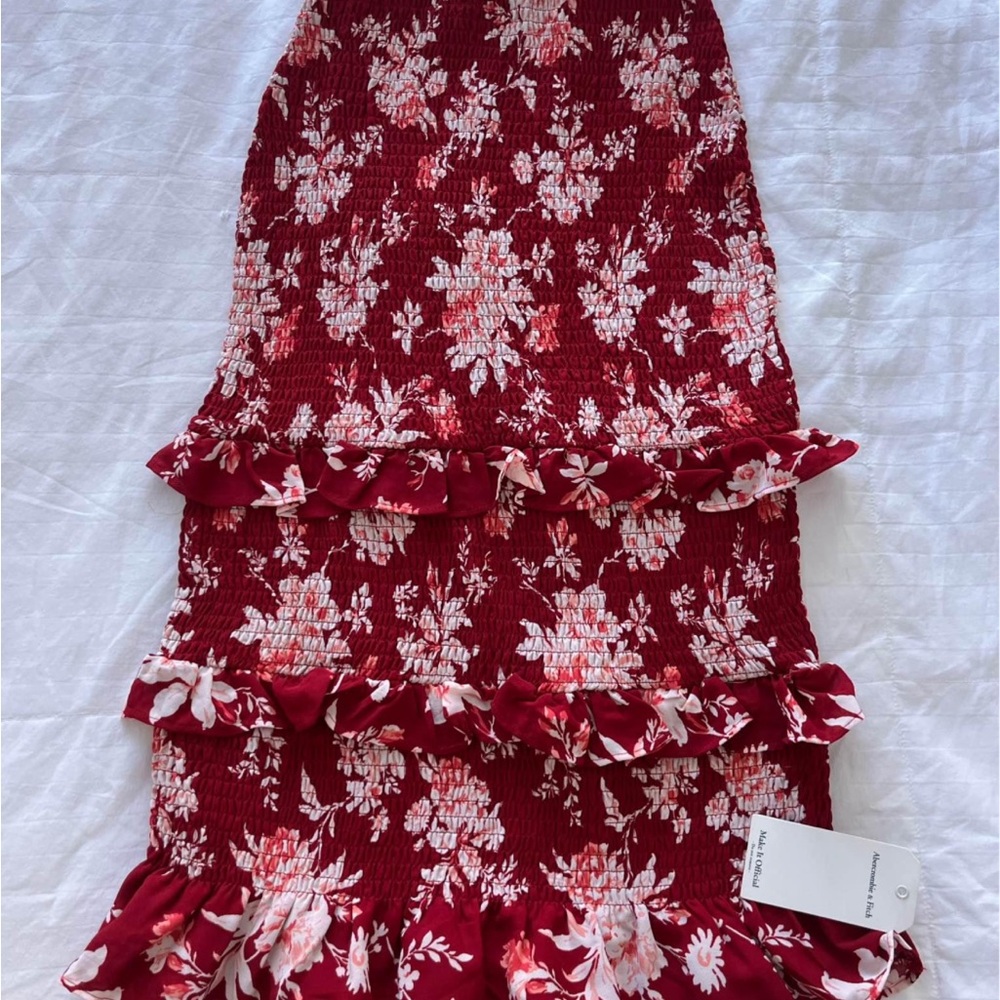ABERCROMBIE Smocked Floral Red Skirt